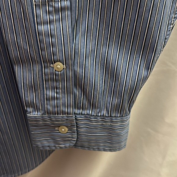 Ralph Lauren Men’s Button Down Shirt - Picture 6 of 8